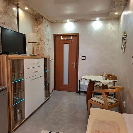 Magi Sunrise בית הארחה 3*