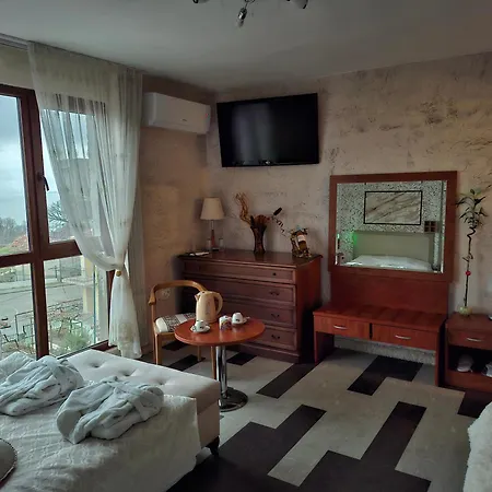 Magi Sunrise 3* בלצ'יק