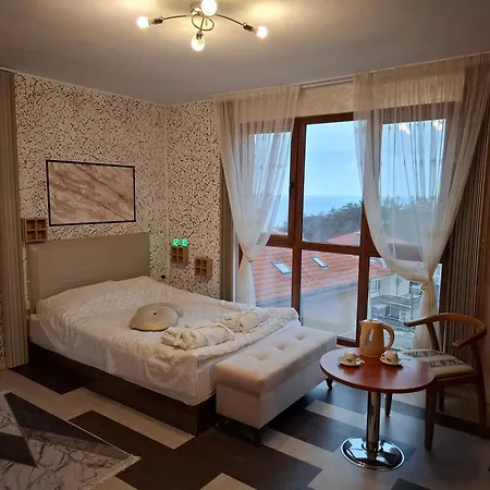 招待所 Magi Sunrise 3*